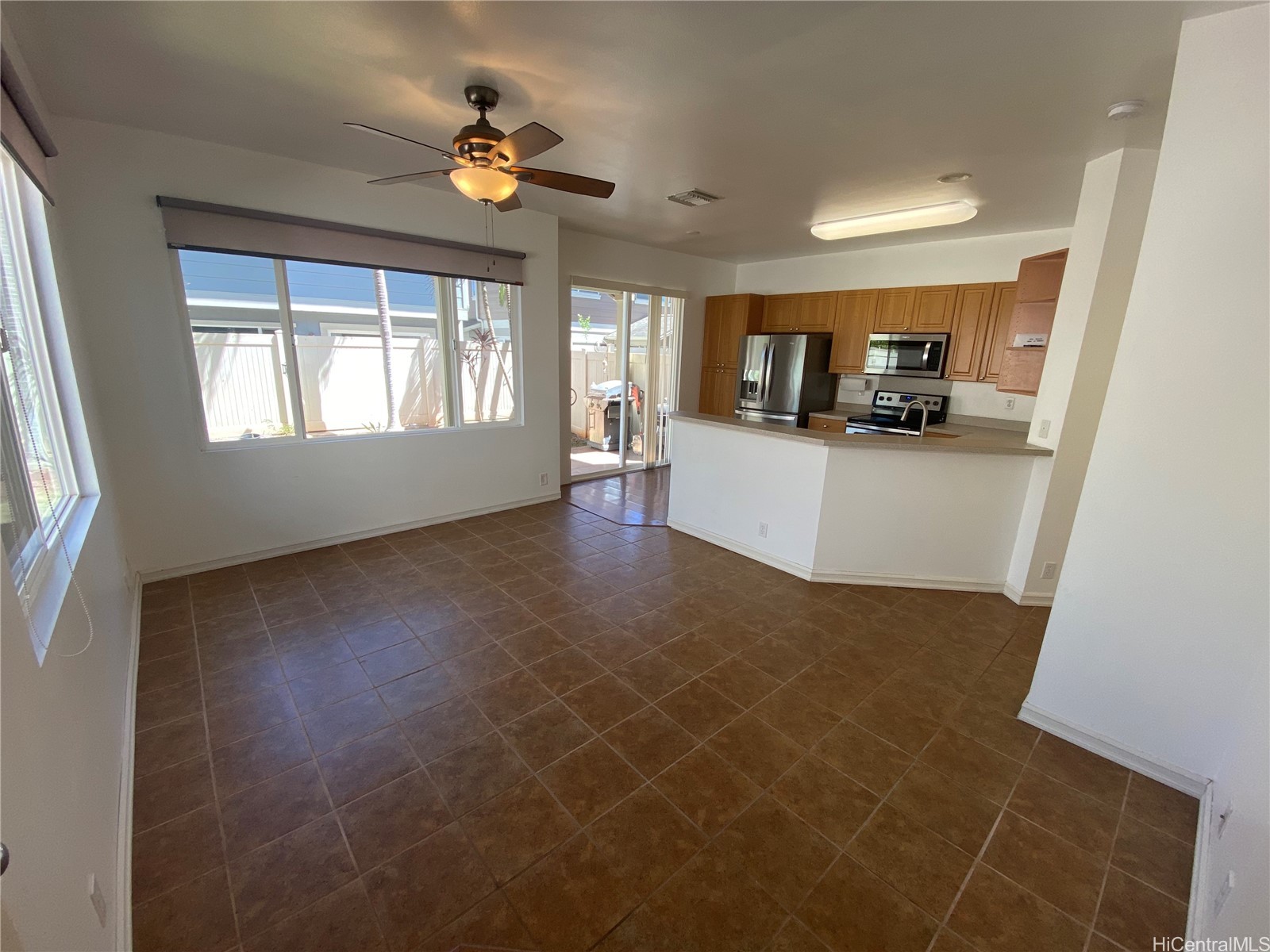91-1121 Kanela Street M18