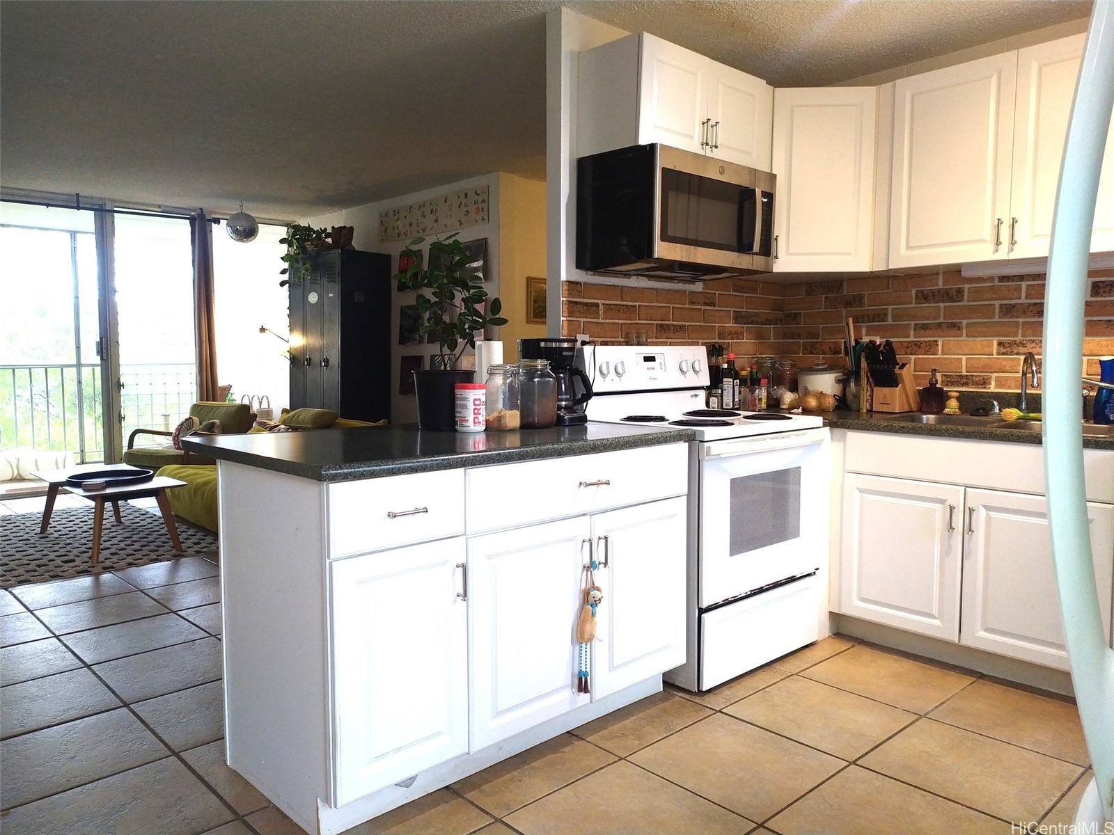 95-273 Waikalani Drive D1005