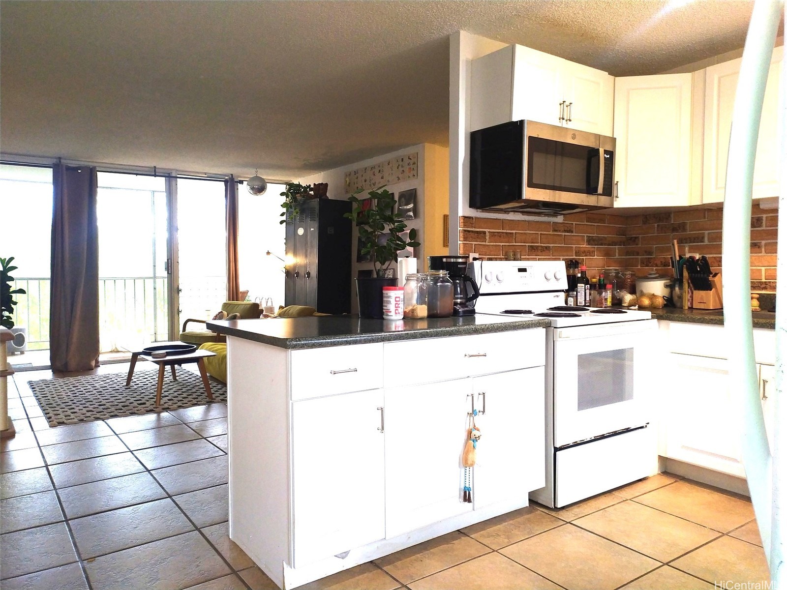 95-273 Waikalani Drive D1005