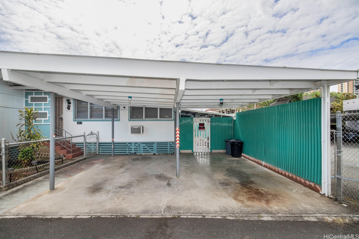 1611 Mcgrew Lane