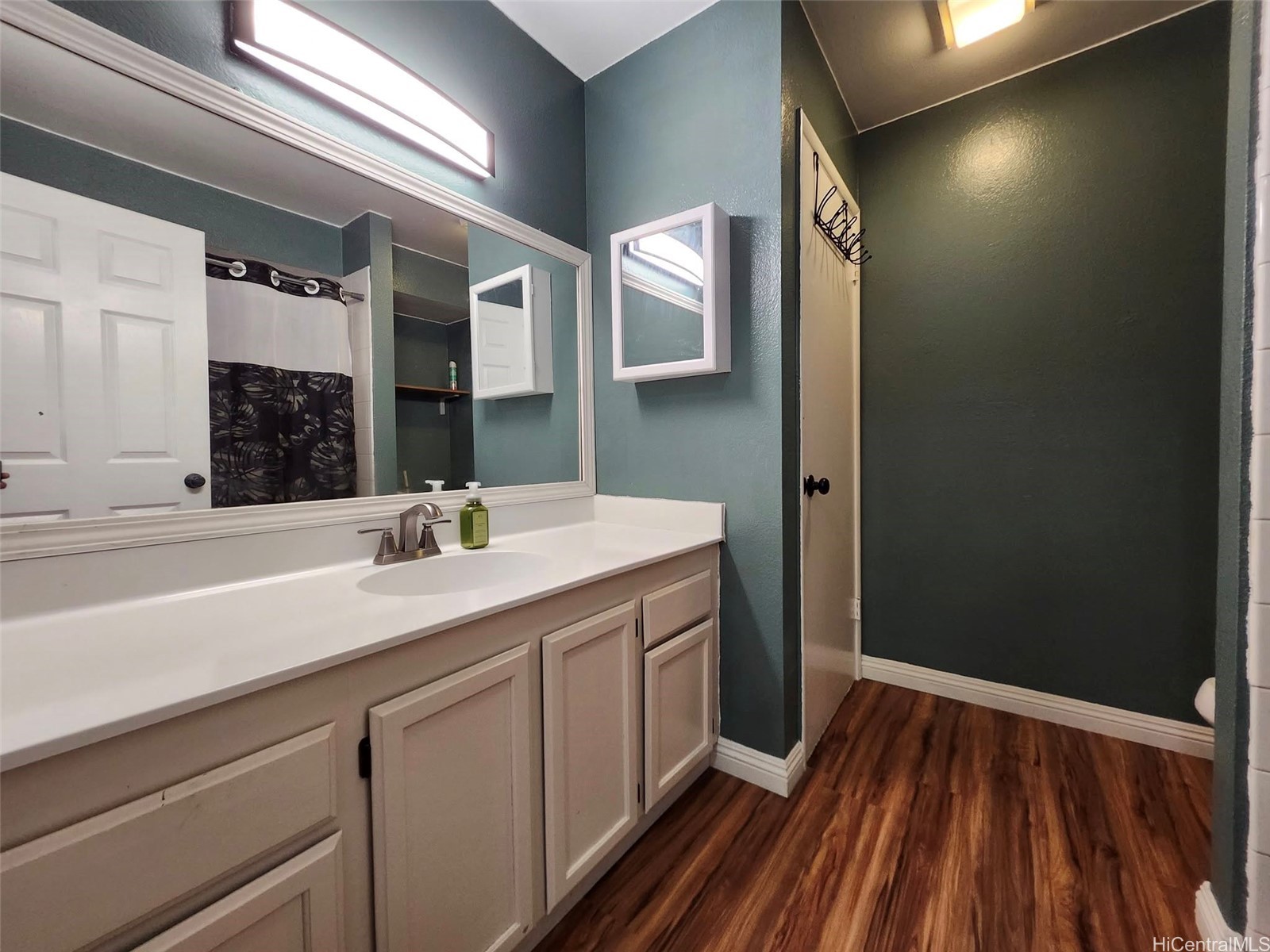 2069 California Avenue 13C