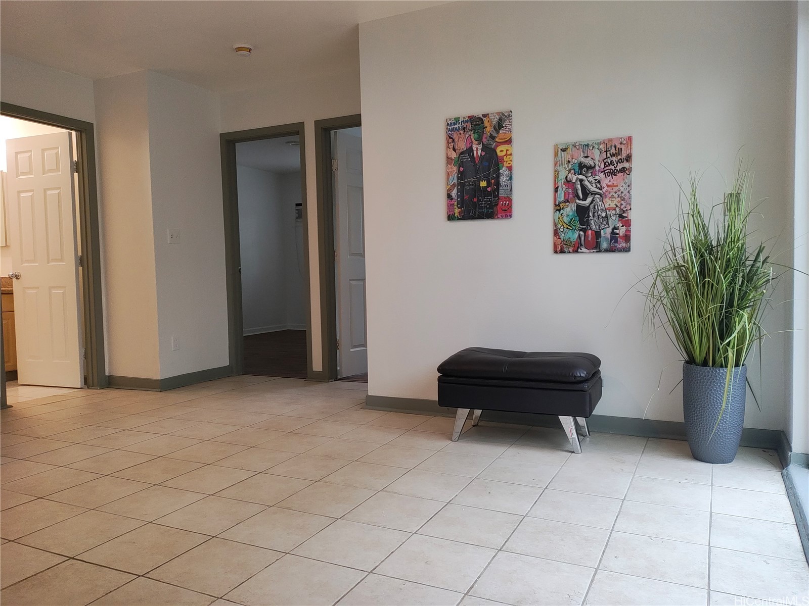 1322 Lunalilo Street