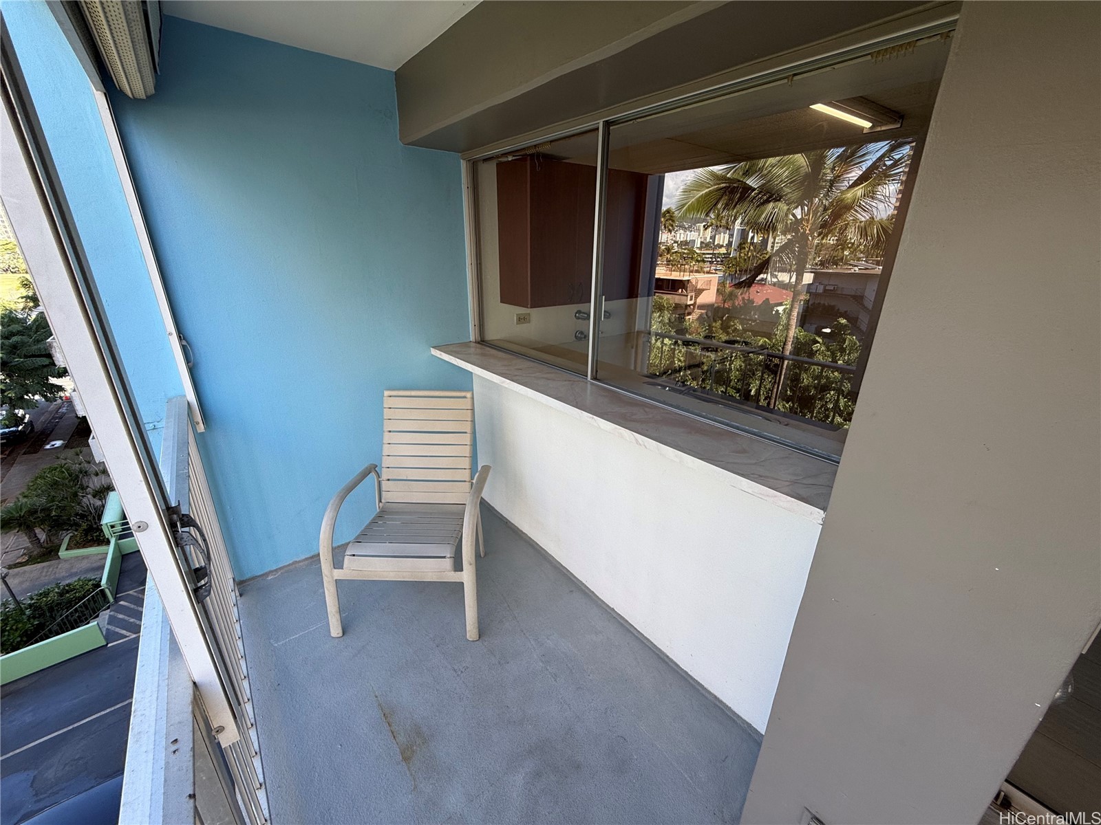 439 Keoniana Street 504