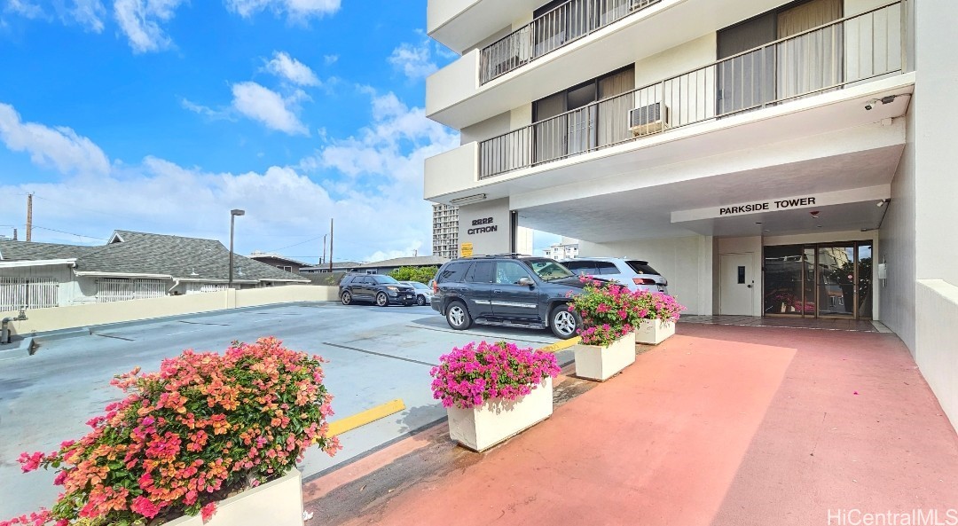 2222 Citron Street 403