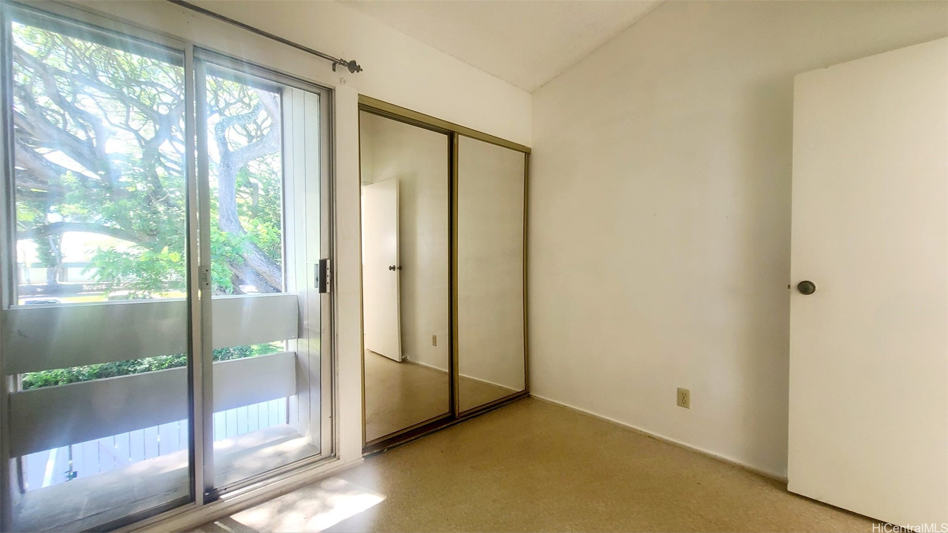 95-350 Mahapili Court 143