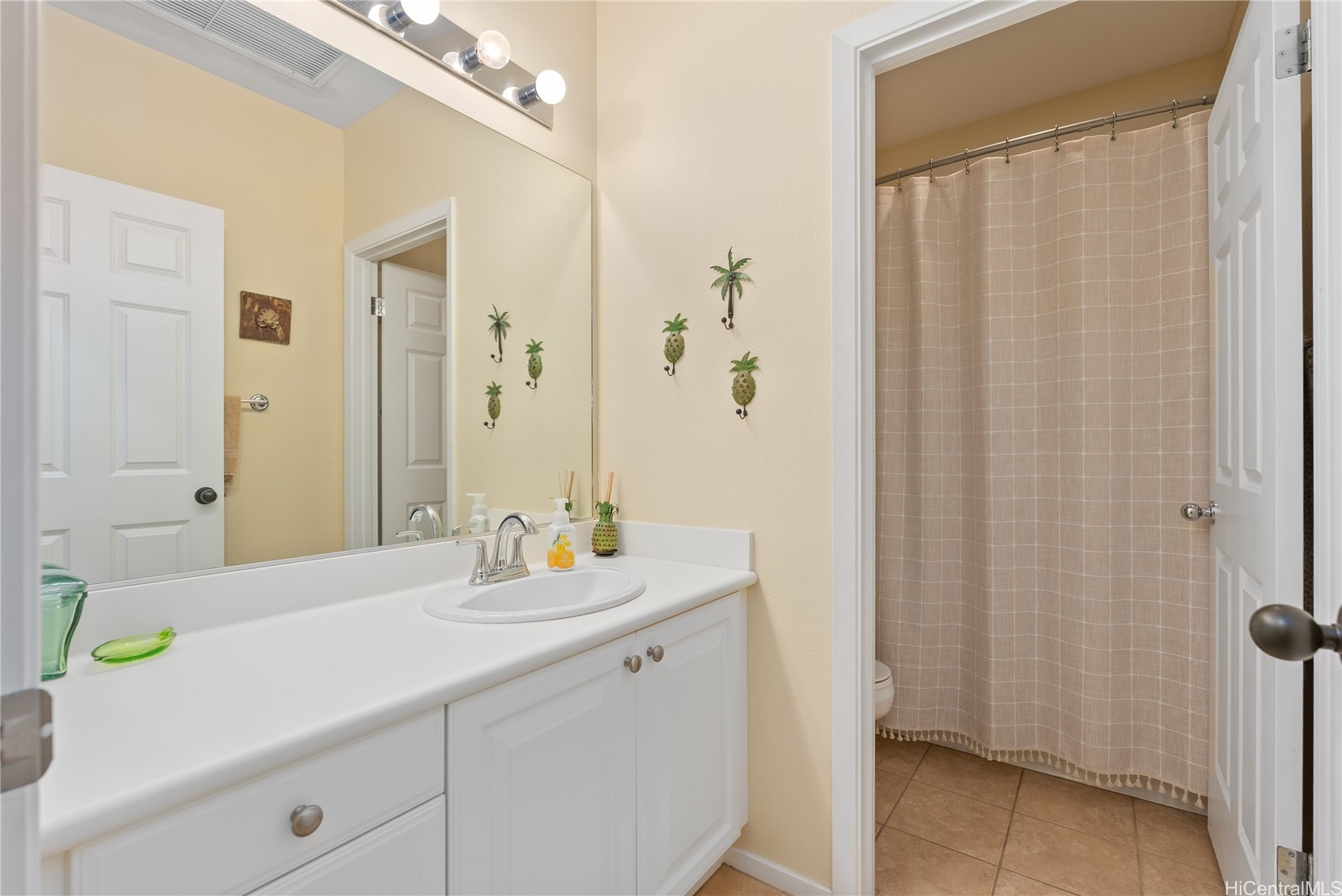 92-1096 Olani Street 13-2