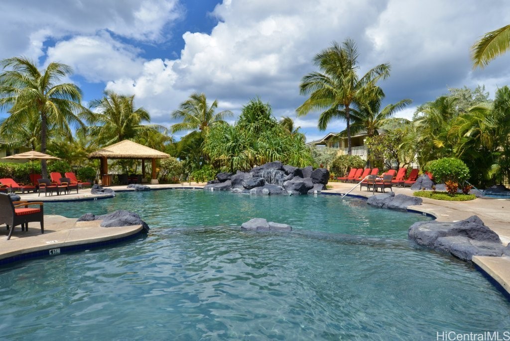 92-1061 Koio Drive M39-3