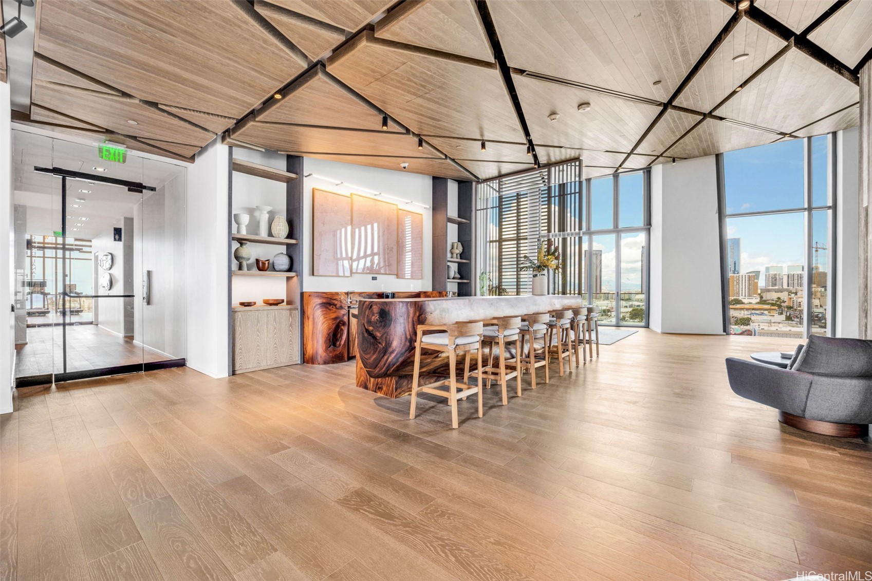 1000 Auahi Street 411