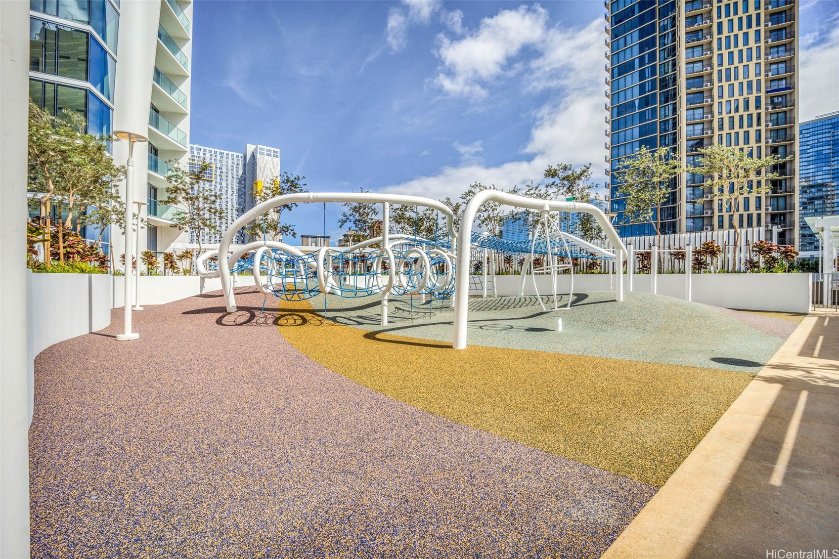 1000 Auahi Street 411