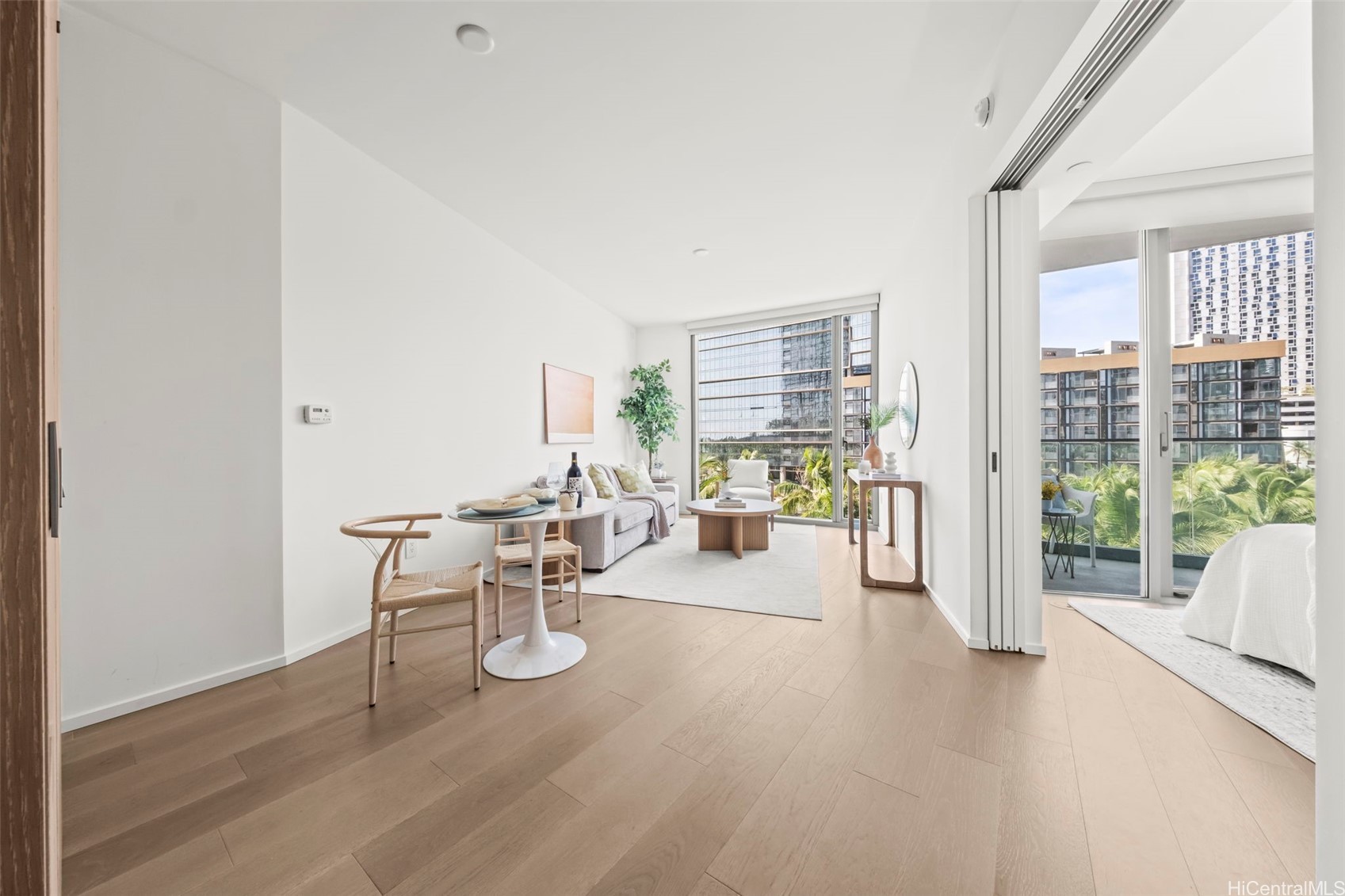 1000 Auahi Street 411