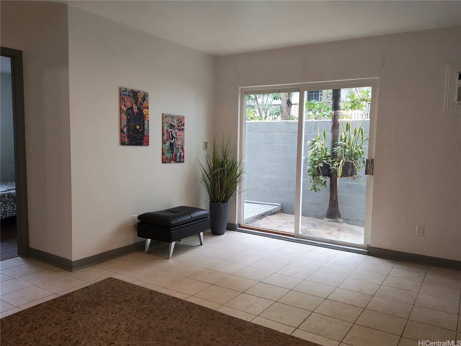 1322 Lunalilo Street