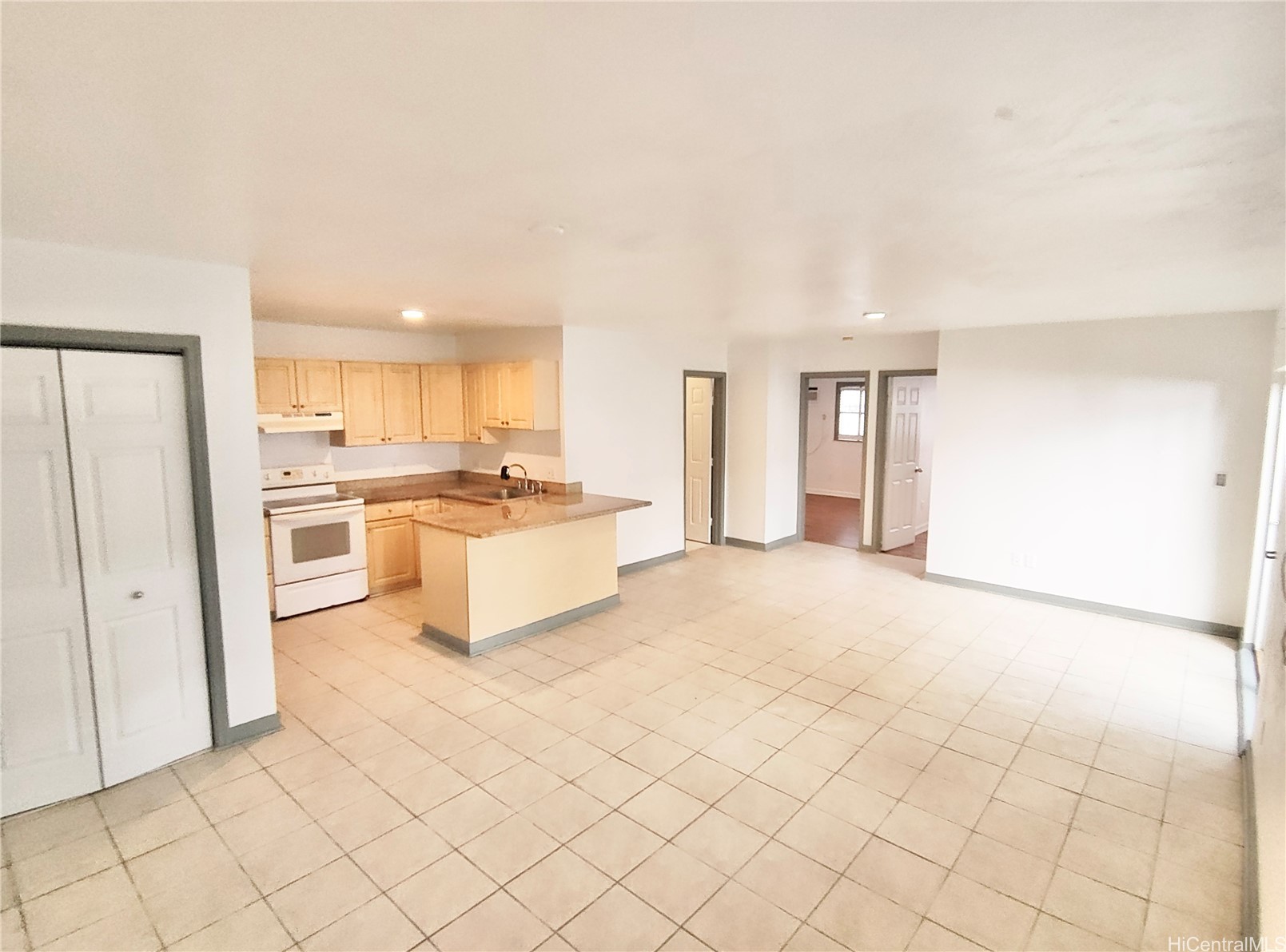 1322 Lunalilo Street