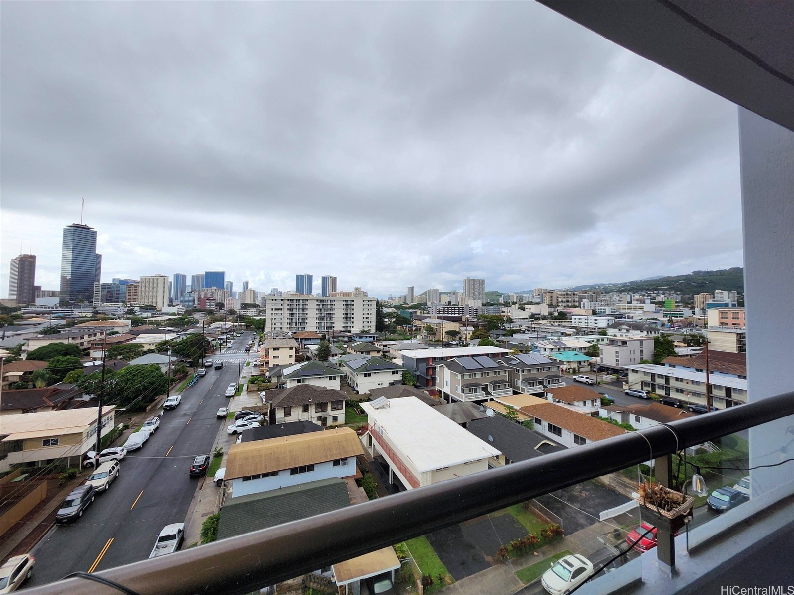 2100 Date Street 703