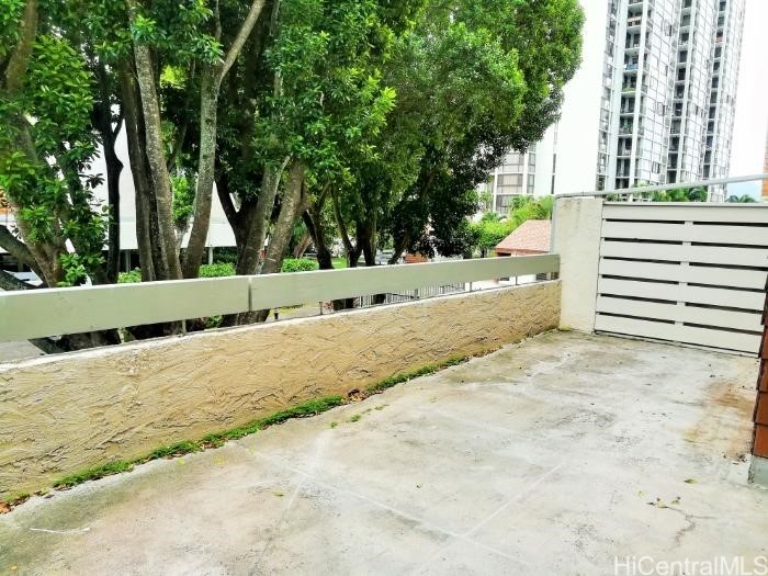 333 Aoloa Street 227