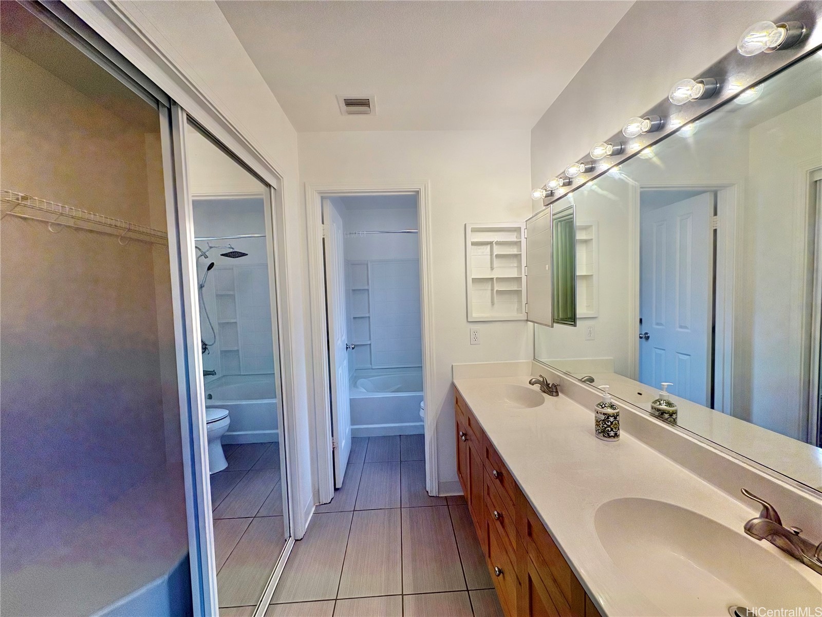 91-1033 Kanela Street