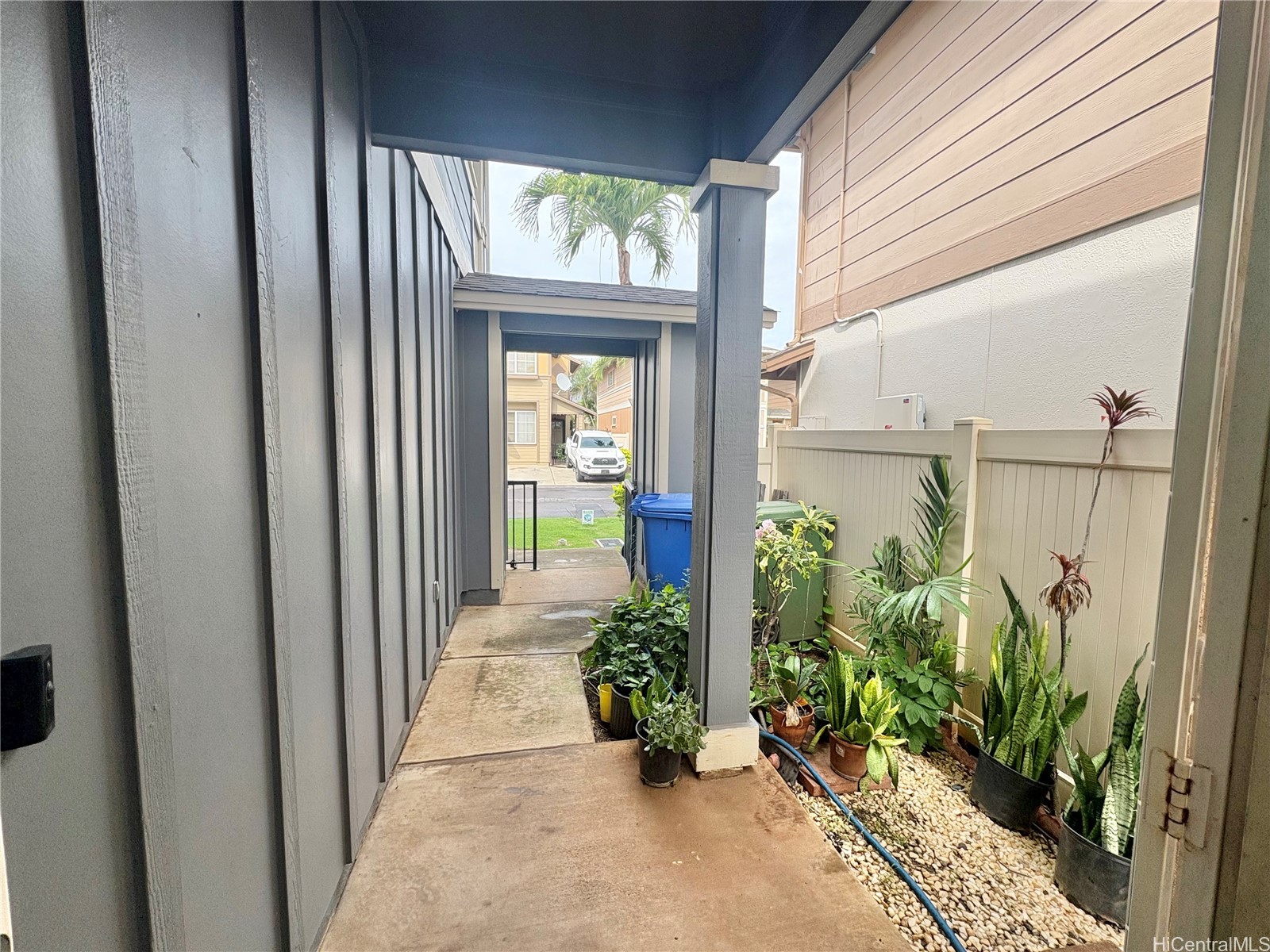 91-1033 Kanela Street