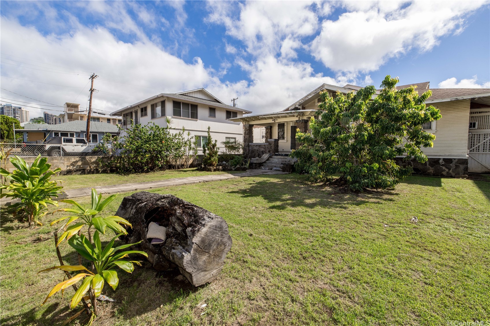 1645 Nuuanu Avenue