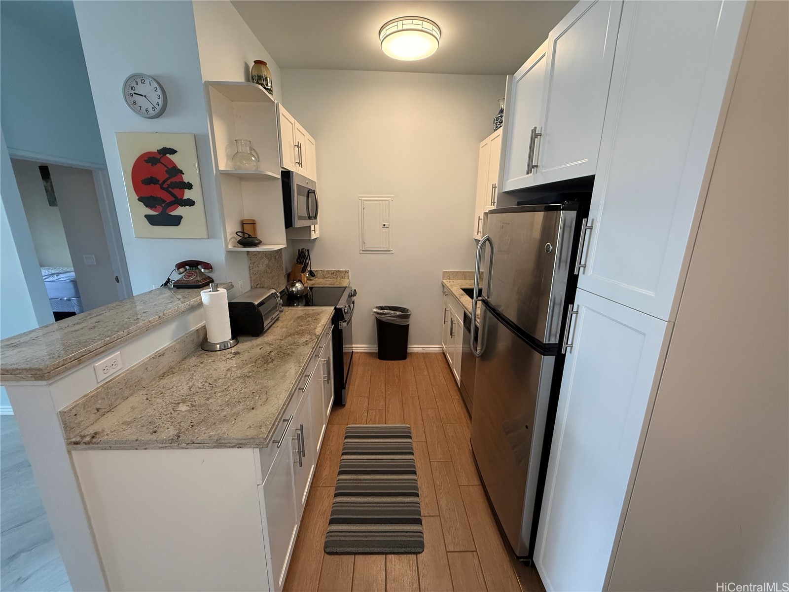 1810 Kaioo Drive B513