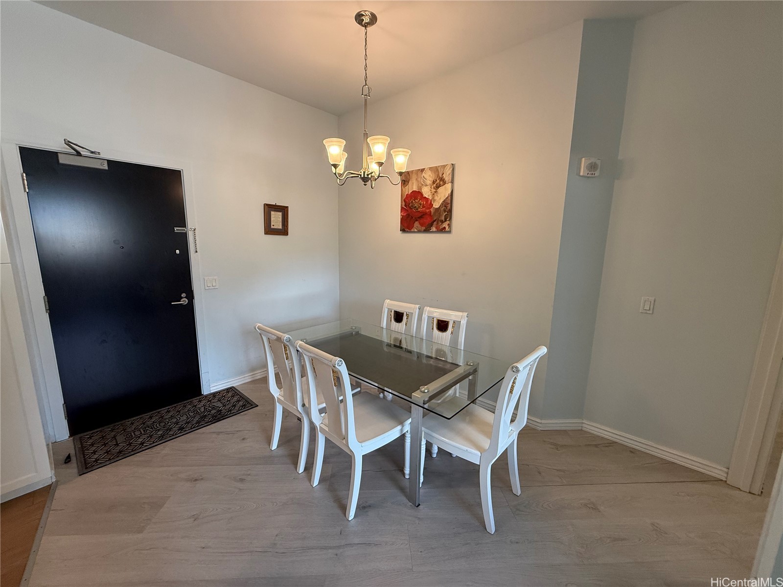 1810 Kaioo Drive B513