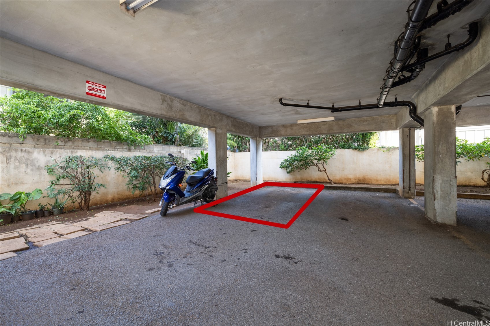 1432 Keeaumoku Street 303