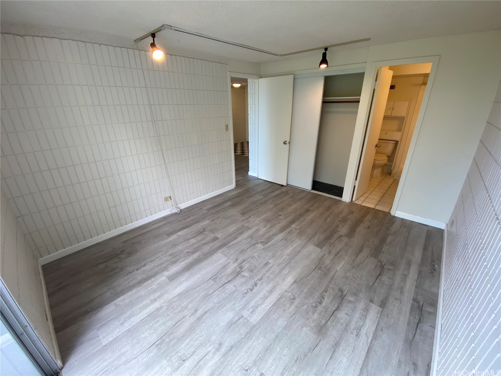 46-283 Kahuhipa Street C206