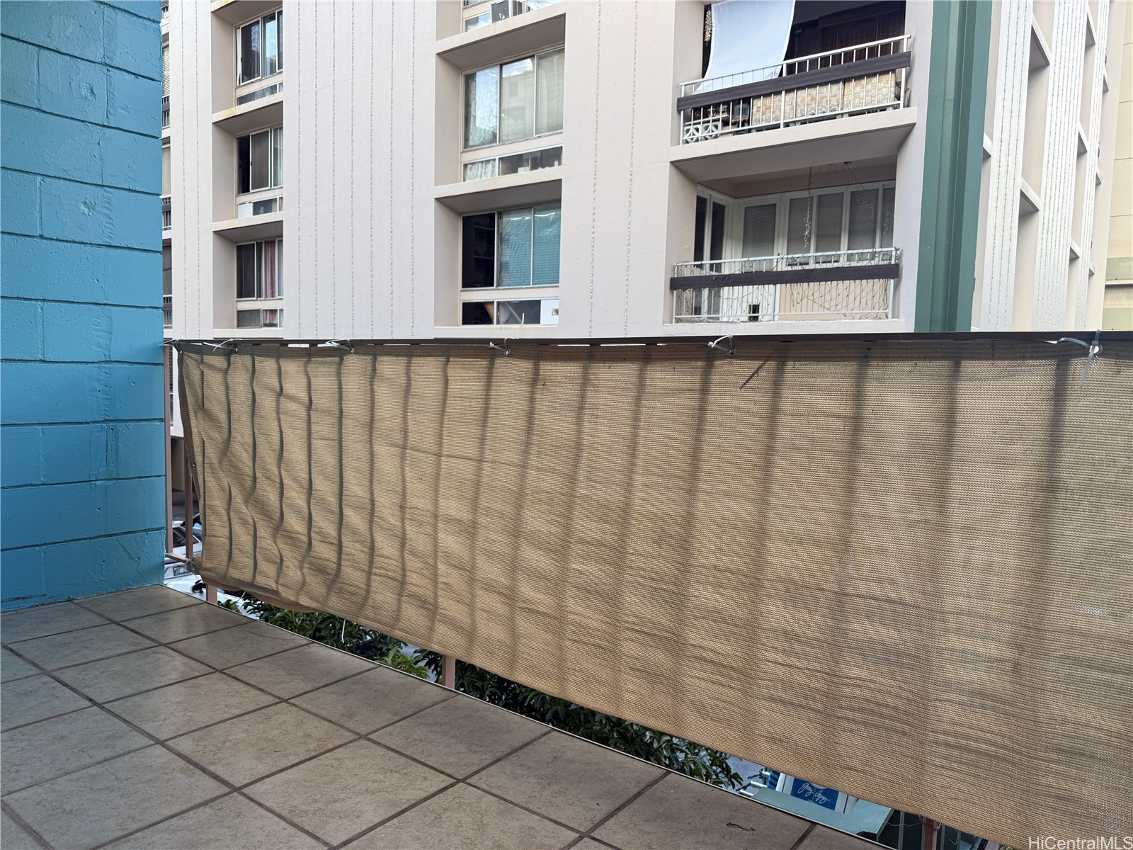 424 Walina Street 35