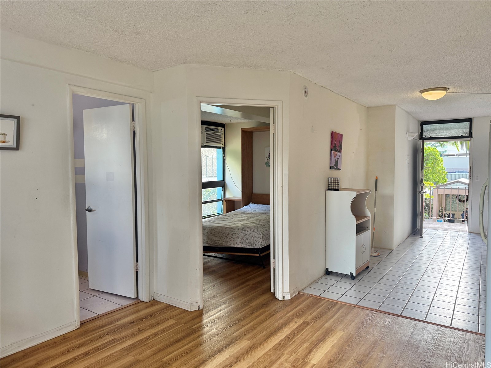 424 Walina Street 35