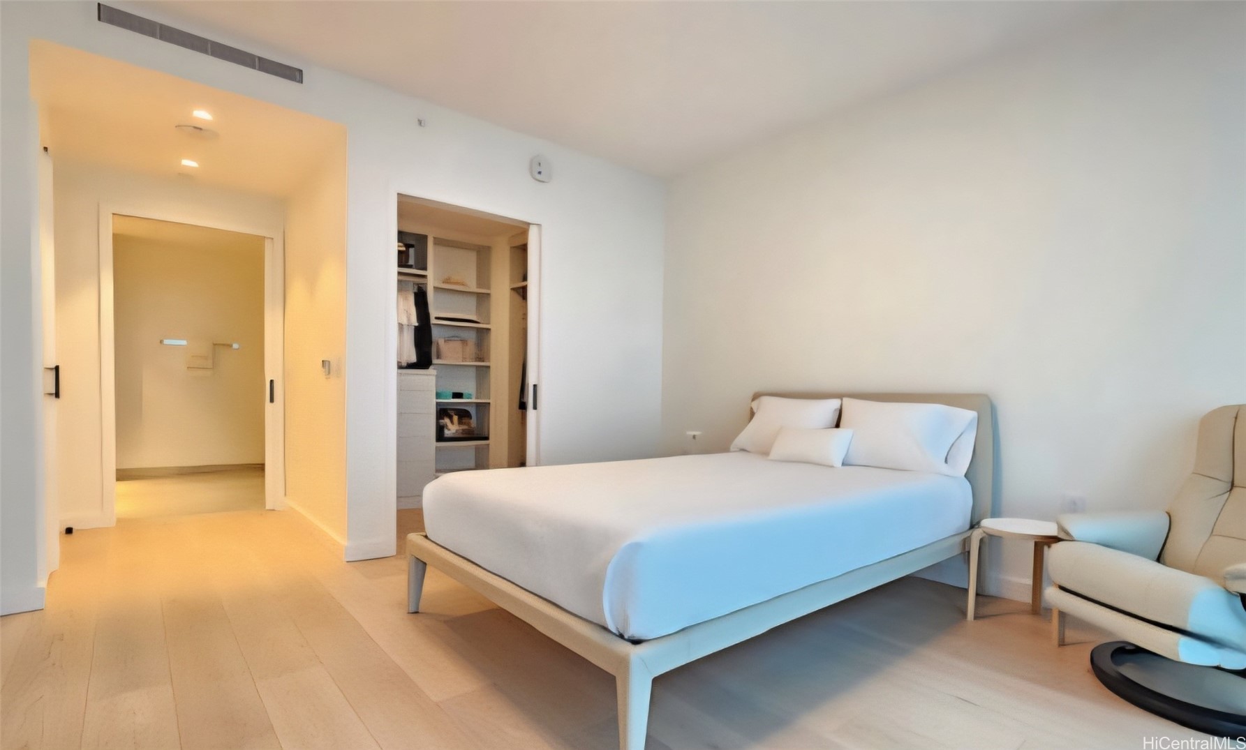 1100 Ala Moana Boulevard 3601