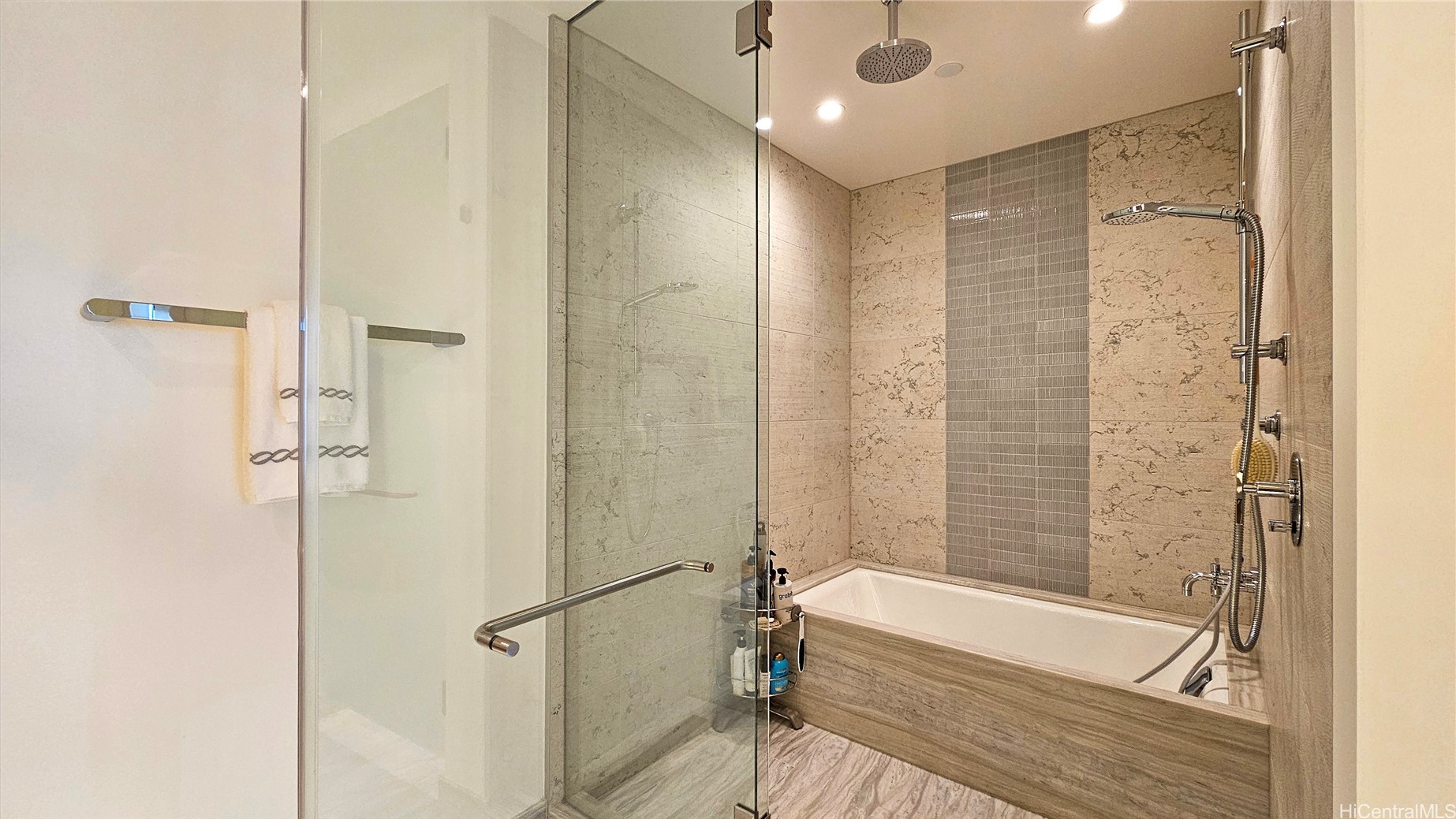 1100 Ala Moana Boulevard 3601