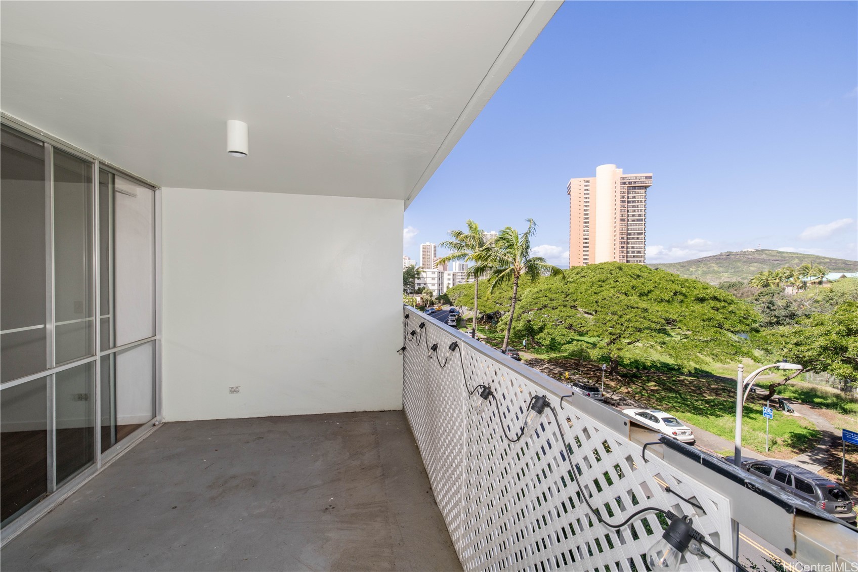 5400 Likini Street 304