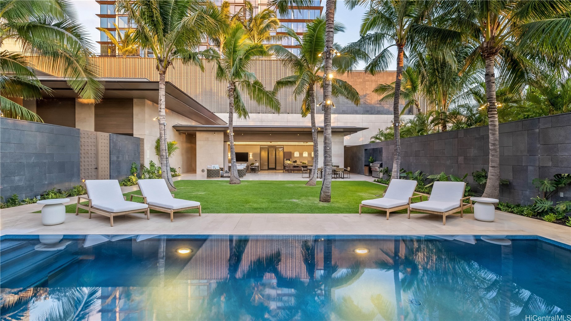 1100 Ala Moana Boulevard 1209