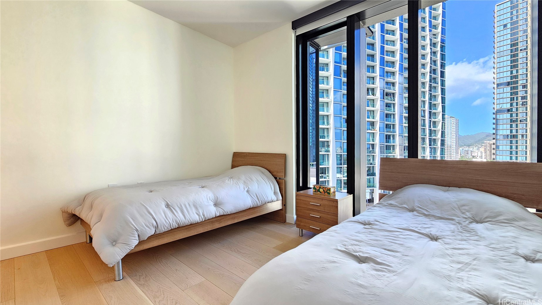 1100 Ala Moana Boulevard 1209