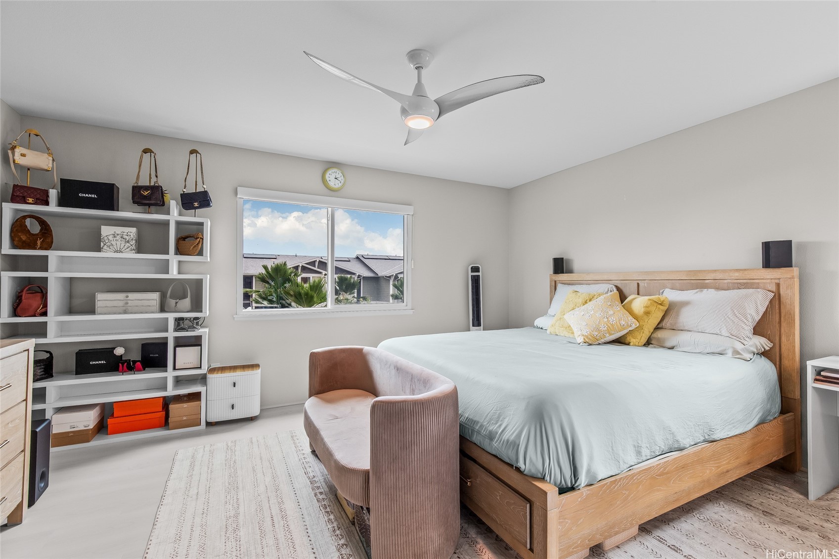 91-1101 Franklin D Roosevelt Avenue 102