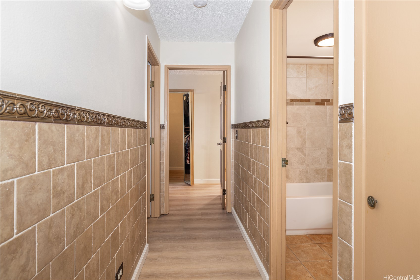 2752 Kaaha Street 309