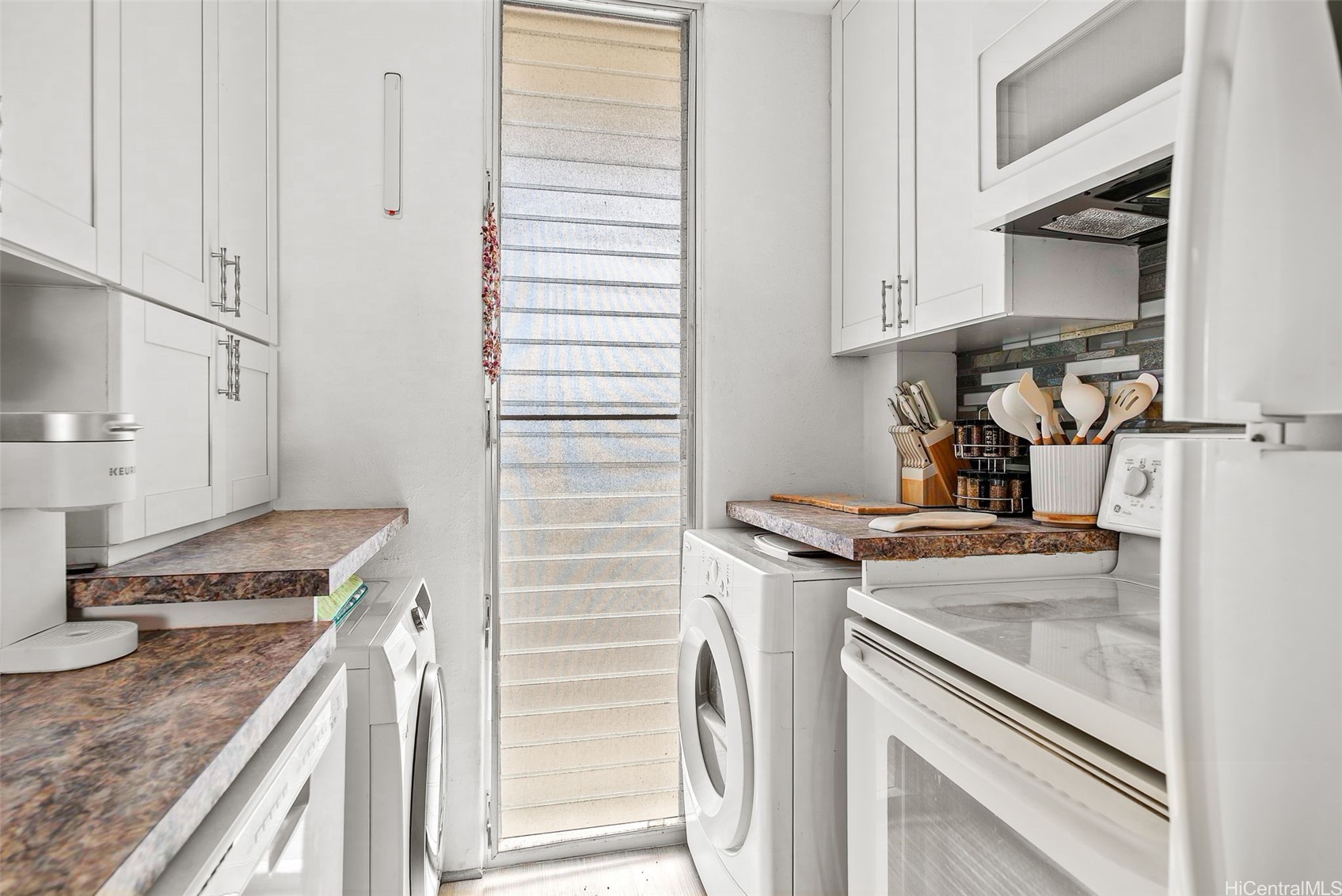 1420 Victoria Street 1504