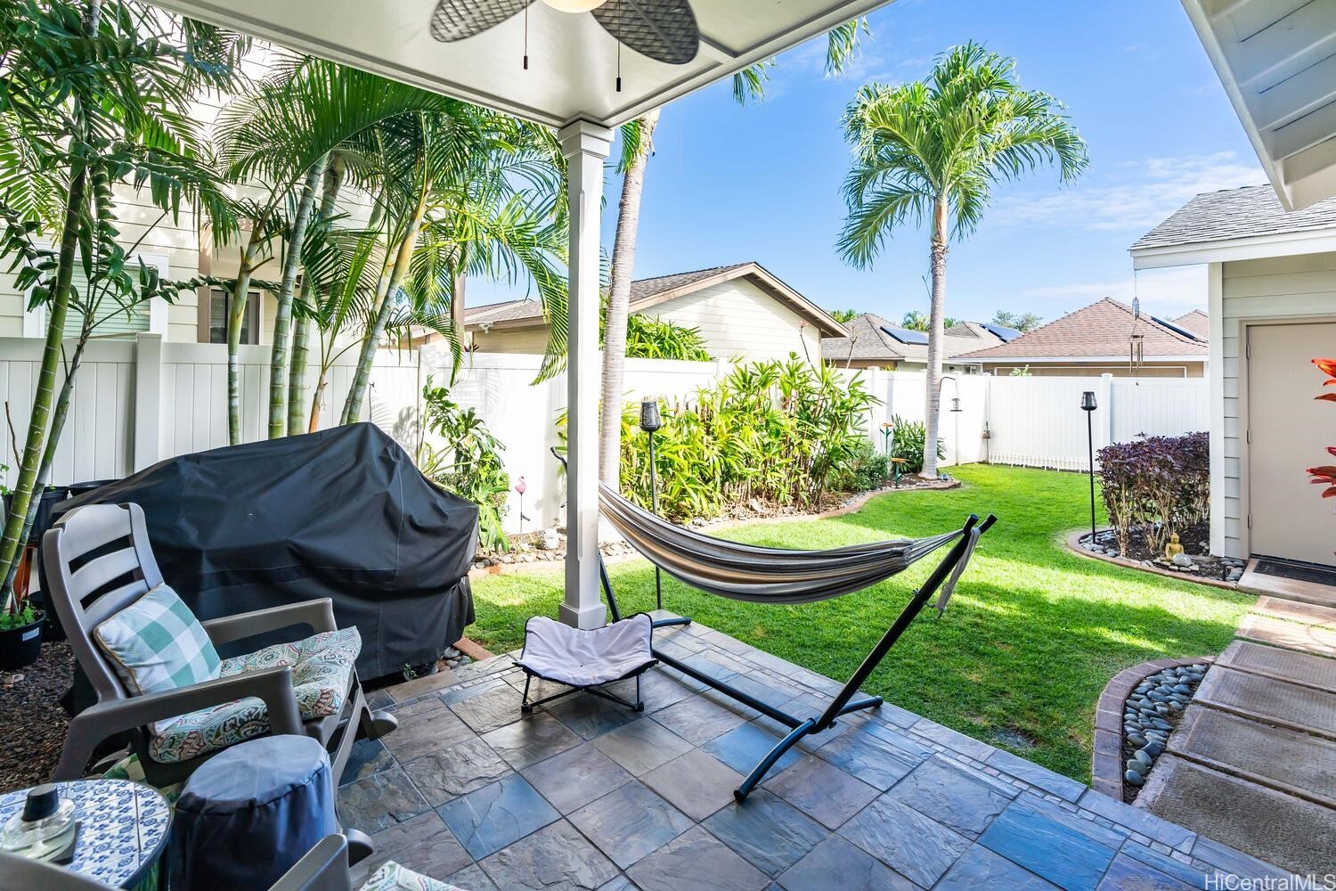 91-1179 Waipuhia Street