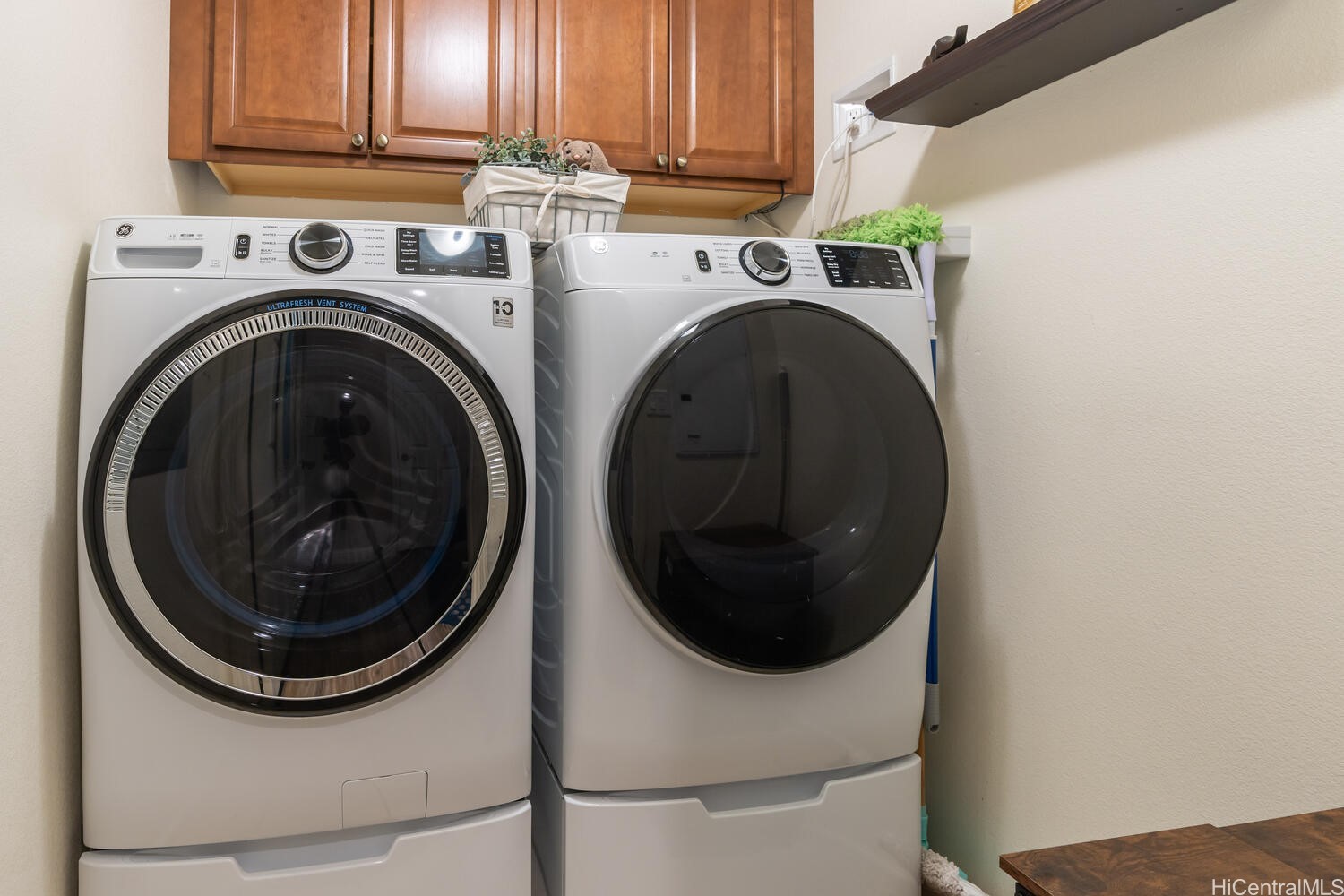 91-1179 Waipuhia Street