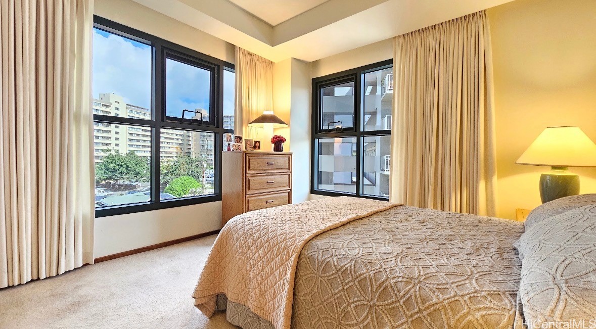 1080 S Beretania Street 502