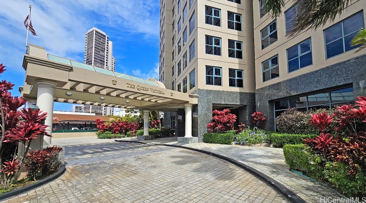 1080 S Beretania Street 502