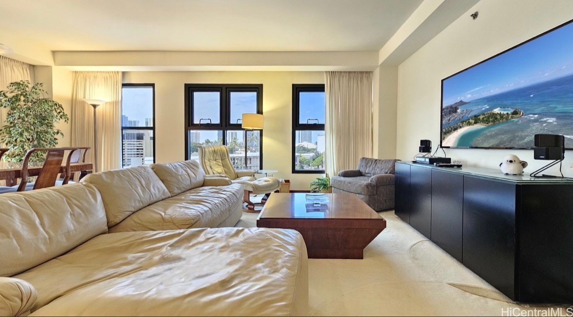 1080 S Beretania Street 502