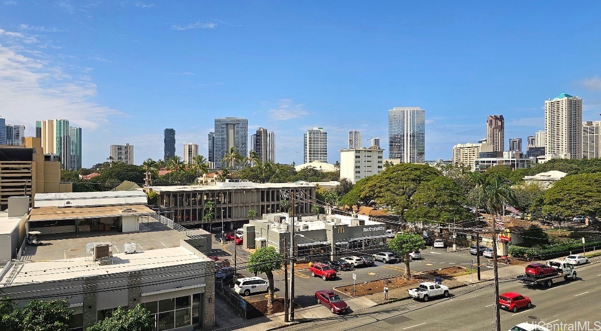 1080 S Beretania Street 502