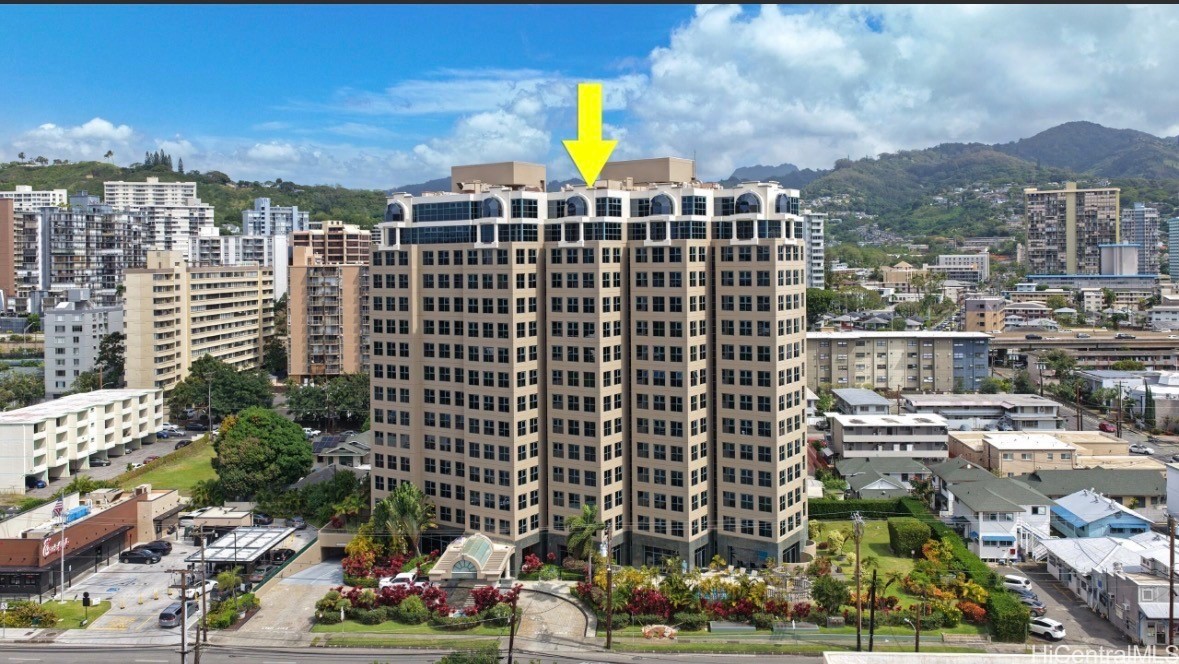1080 S Beretania Street 502