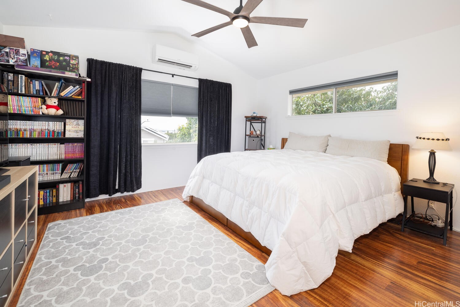 94-689 Lumiaina Street