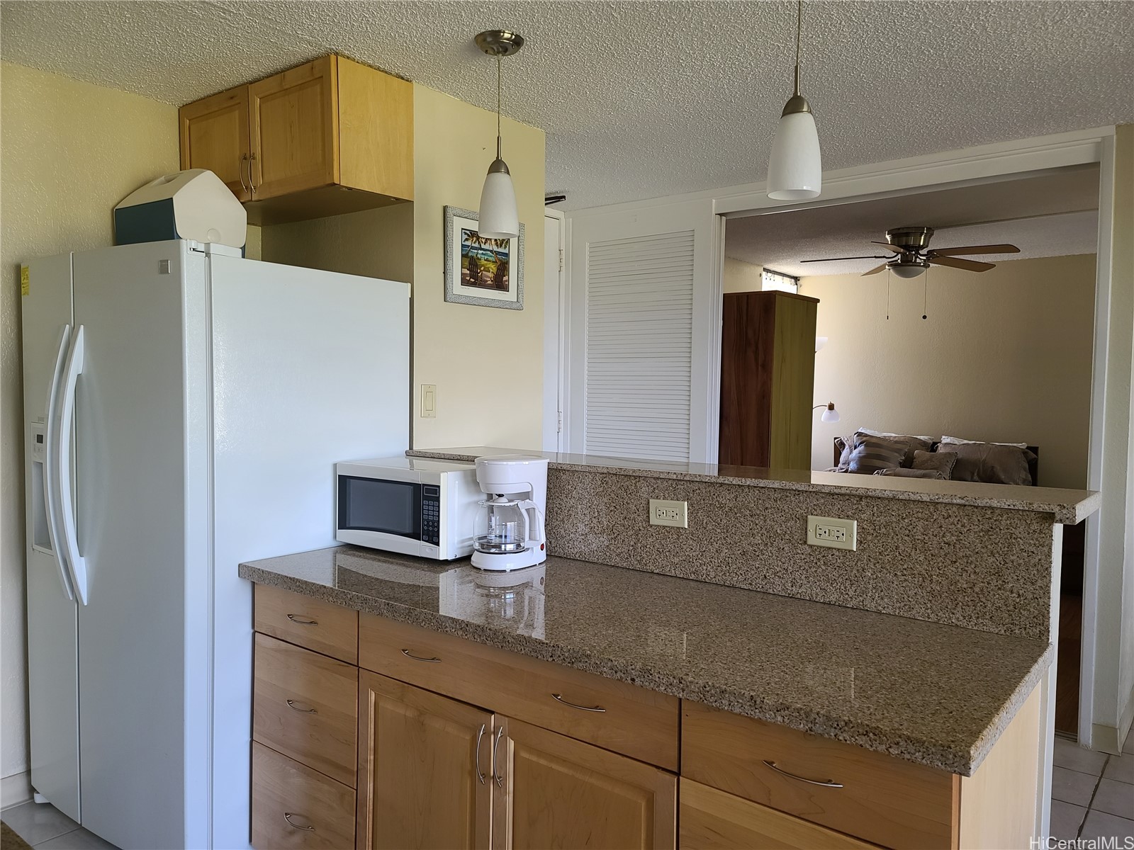 320 Liliuokalani Avenue 2304