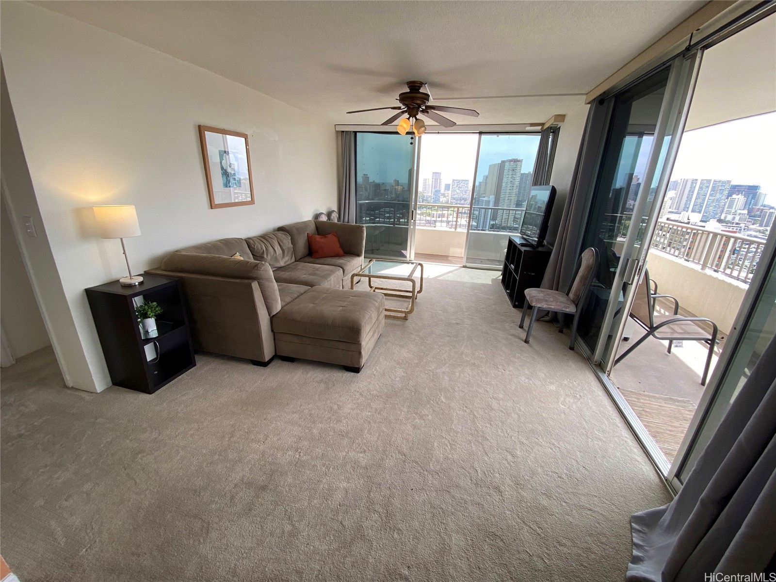 2825 S King Street 2502