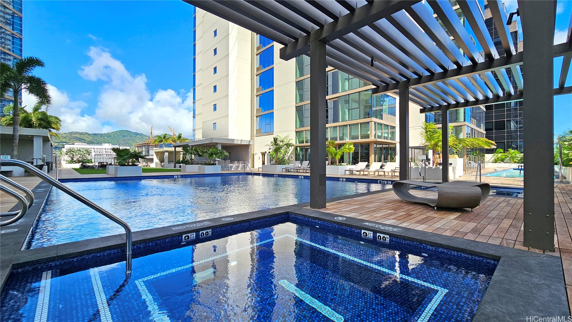 1388 Kapiolani Boulevard 1608