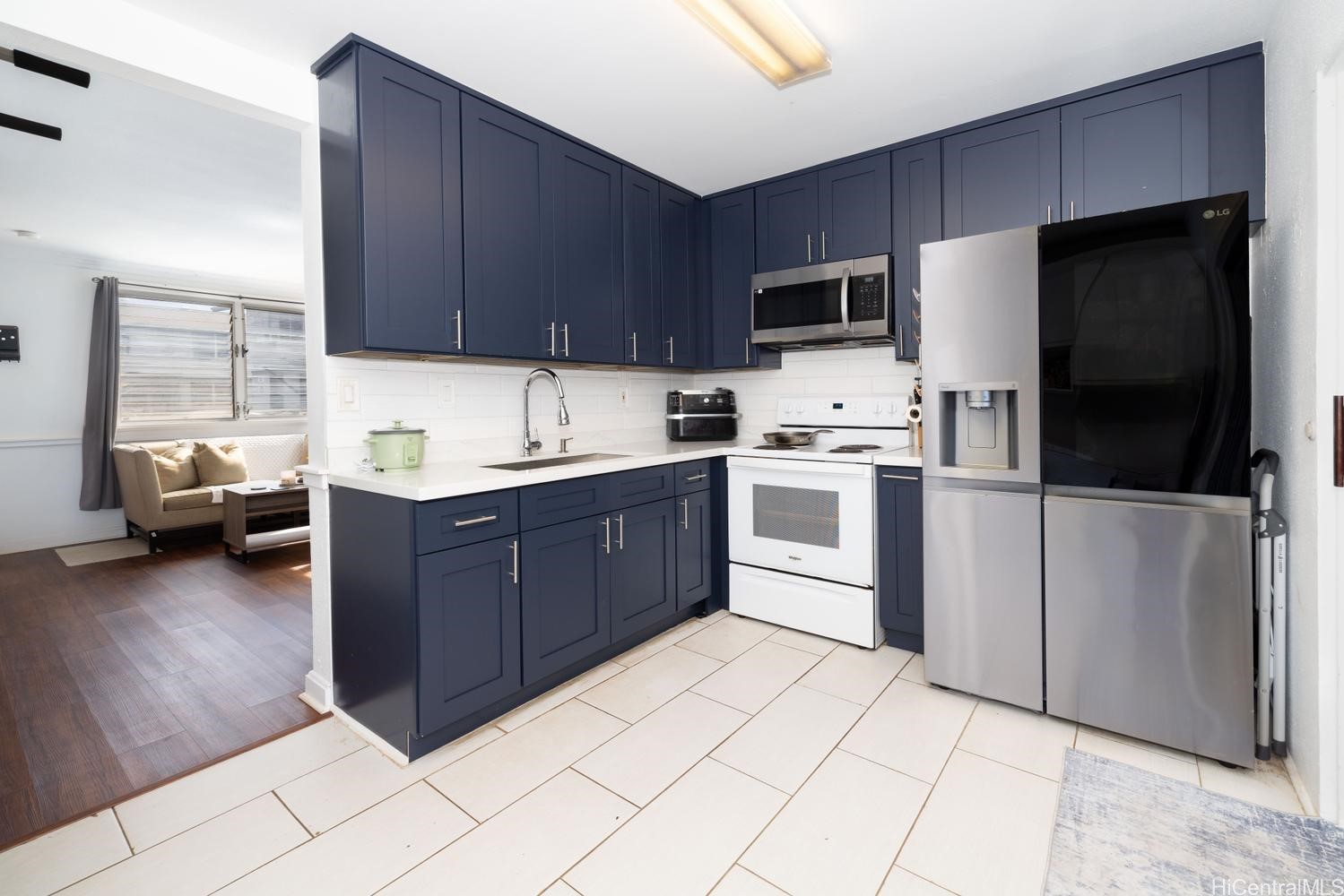 91-919 North Road D1