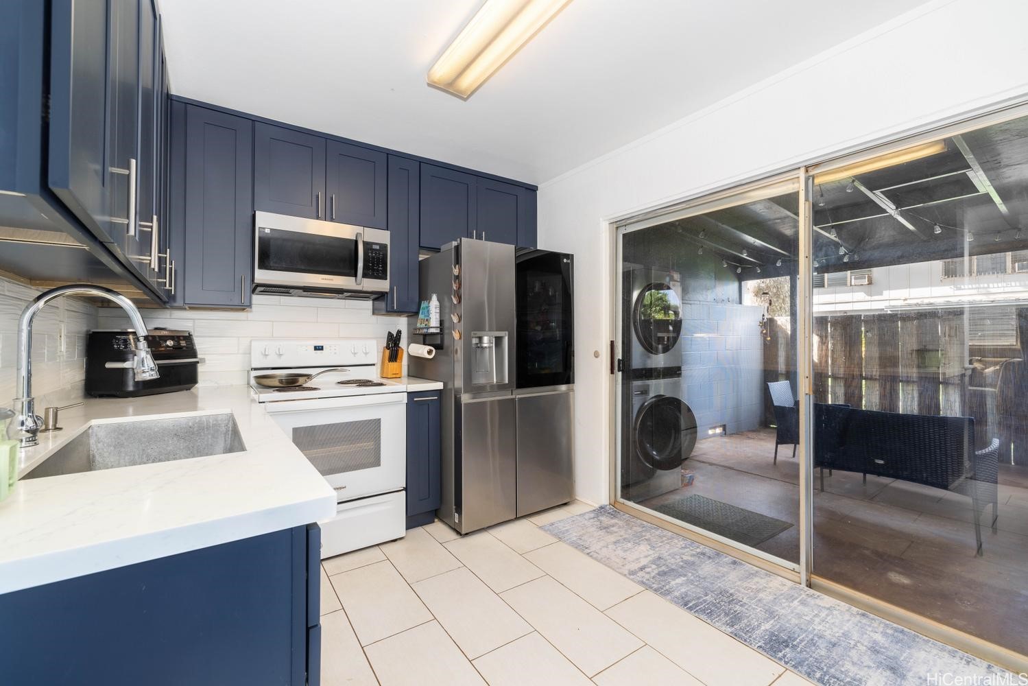 91-919 North Road D1