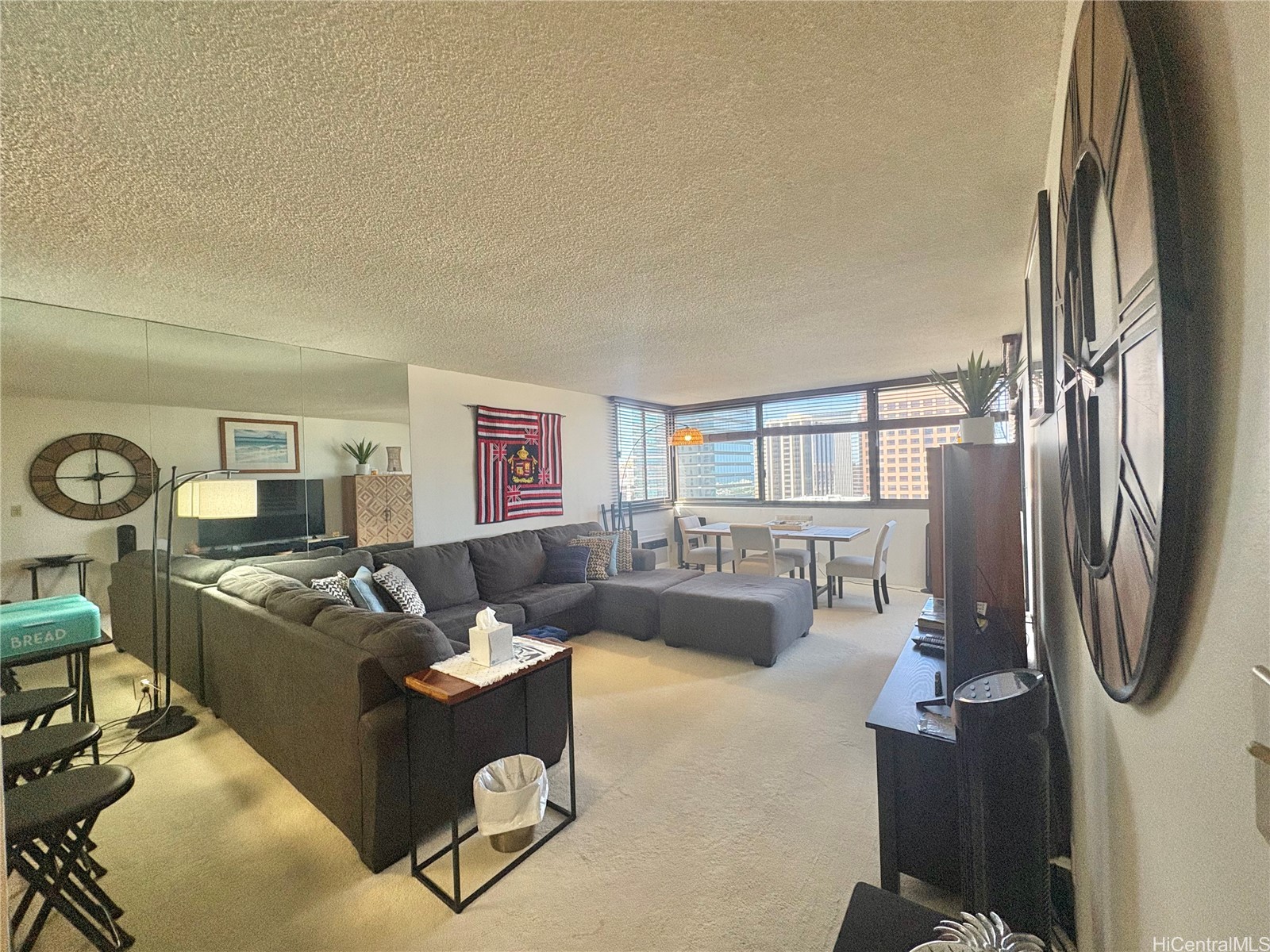 55 S Kukui Street D2702