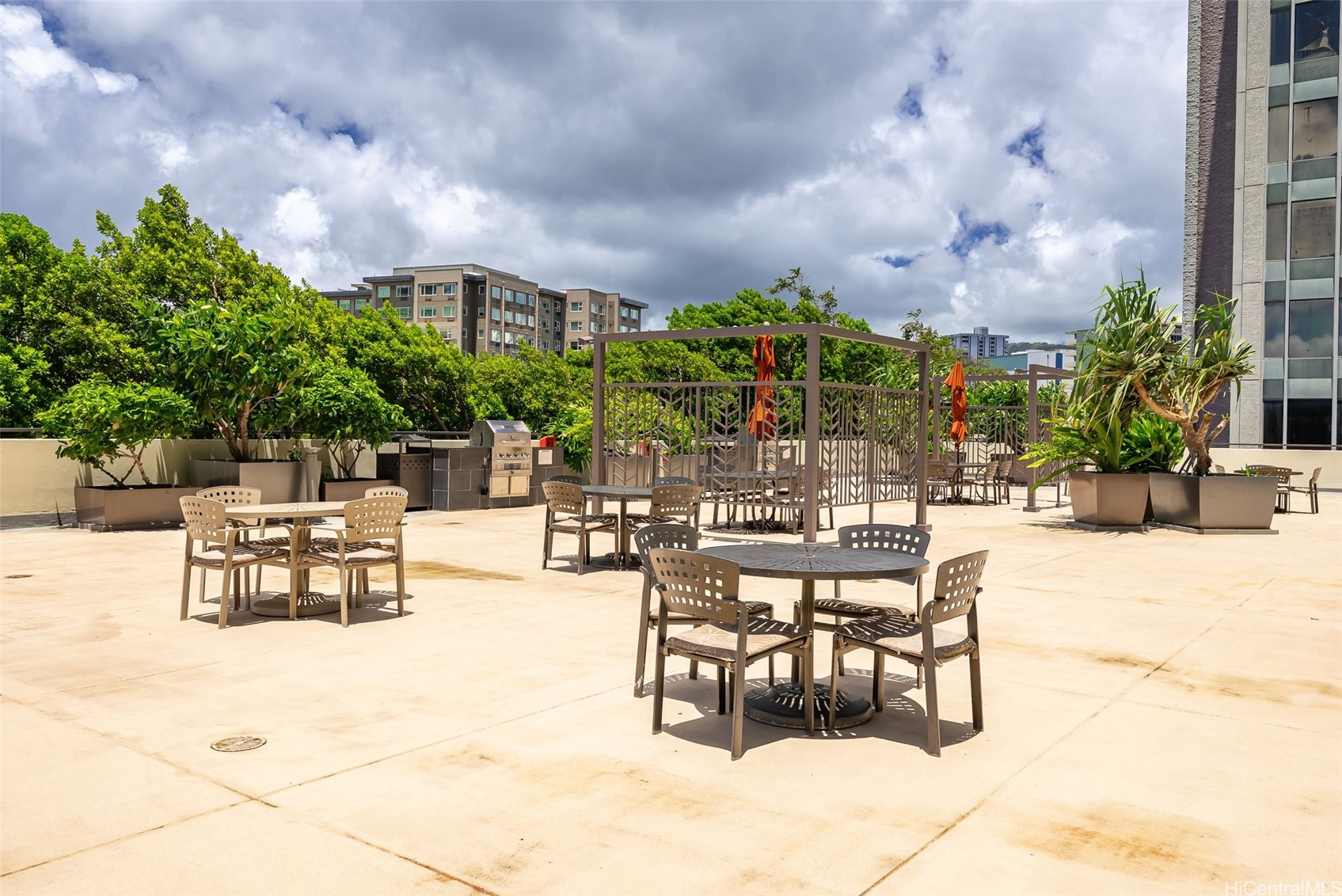 1717 Ala Wai Boulevard 1210
